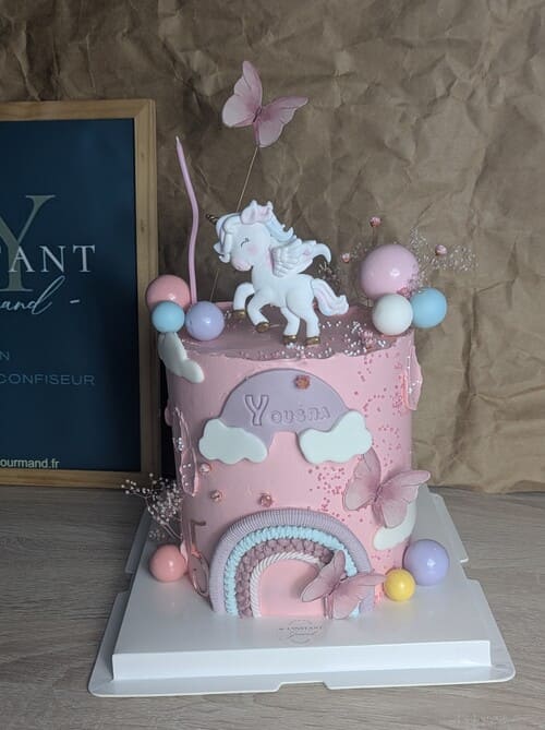 licorne-gateau-enfant-personnalise-douai-fille-anniversaire-patissier-patisserie